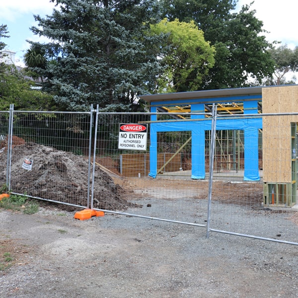 do you deliver and install temporary fencing and what's the price for this in Sheffield